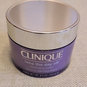 Clinique take off the day Cleansing Balm